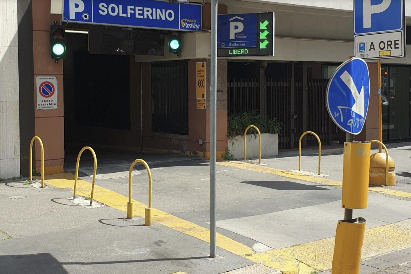 Milan Brera Art Districtアパートメント エクステリア 写真